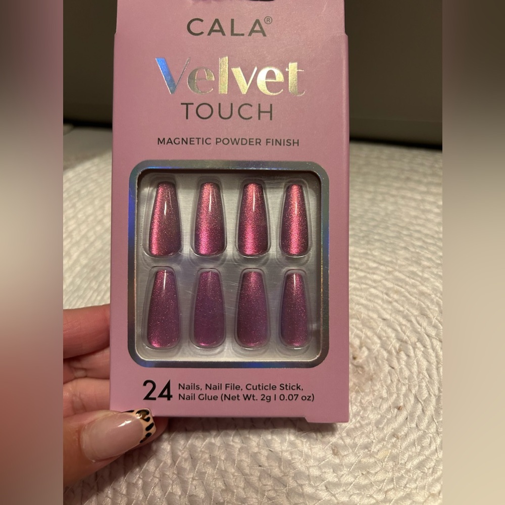 Velvet Touch Fake Nails